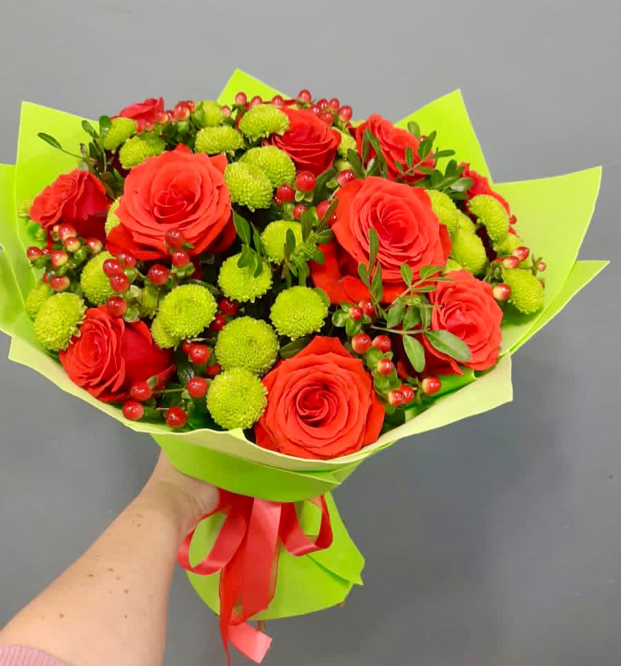 Букет цветов из: Хризантемы и Розы в Ирбейском