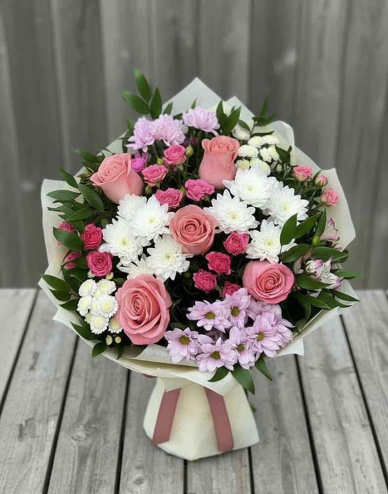 Букет цветов из: Альстромерии, Гвоздики, Розы и Хризантемы в Ирбейском