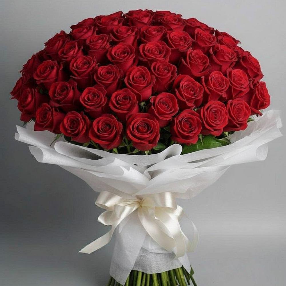 Букет 101 Красная роза Блэк Мэджик в Ирбейском