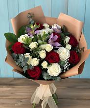 Букет цветов из:  Розы и Альстромерии в Ирбейском