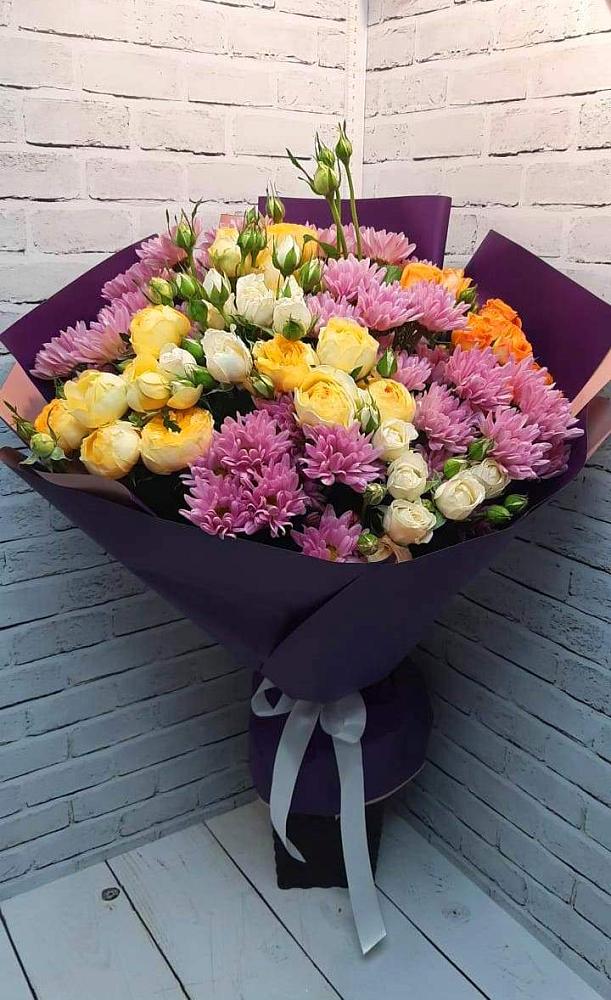 Букет цветов из: Хризантемы и Розы в Ирбейском