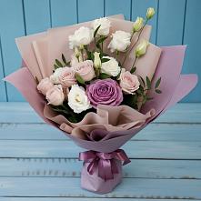 Букет цветов из:  Розы и Лизиантусы #REPLACE_PRED# Ирбейском