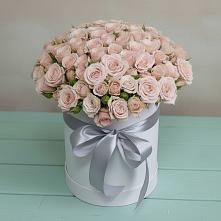 Цветочная композиция из Розы в шляпной коробке в Ирбейском