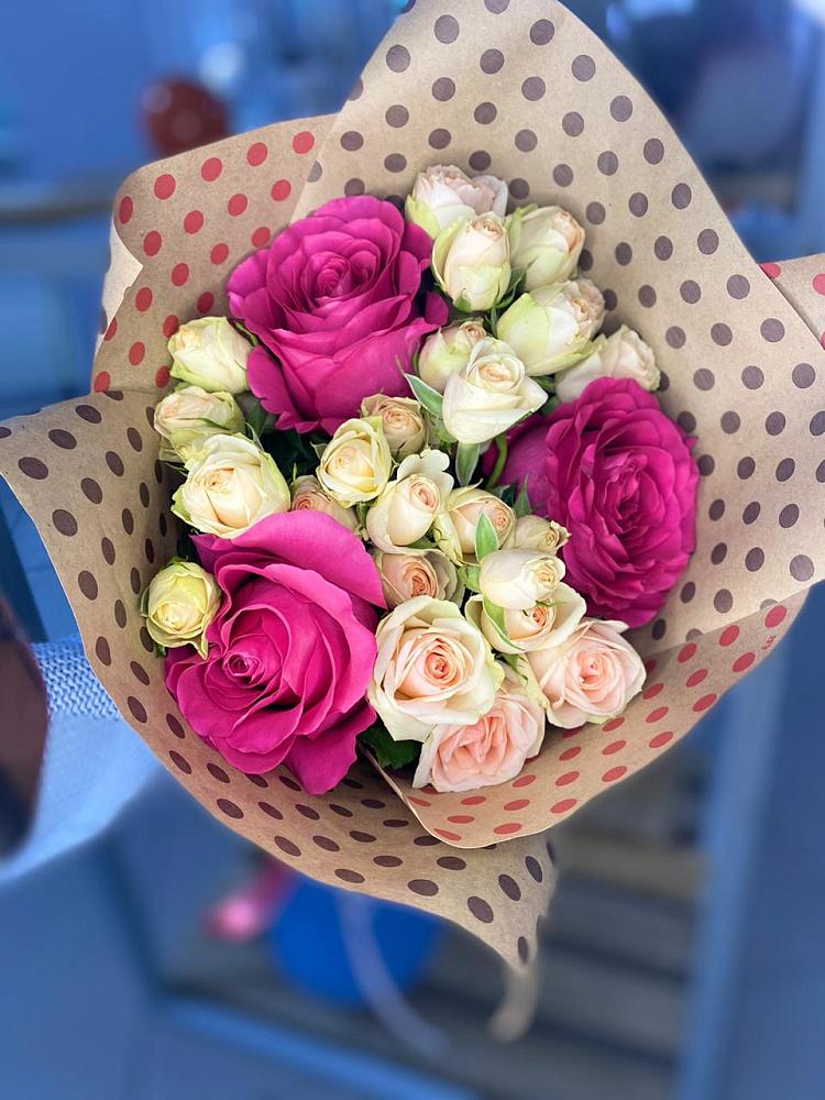 Букет цветов из: Розы в Ирбейском