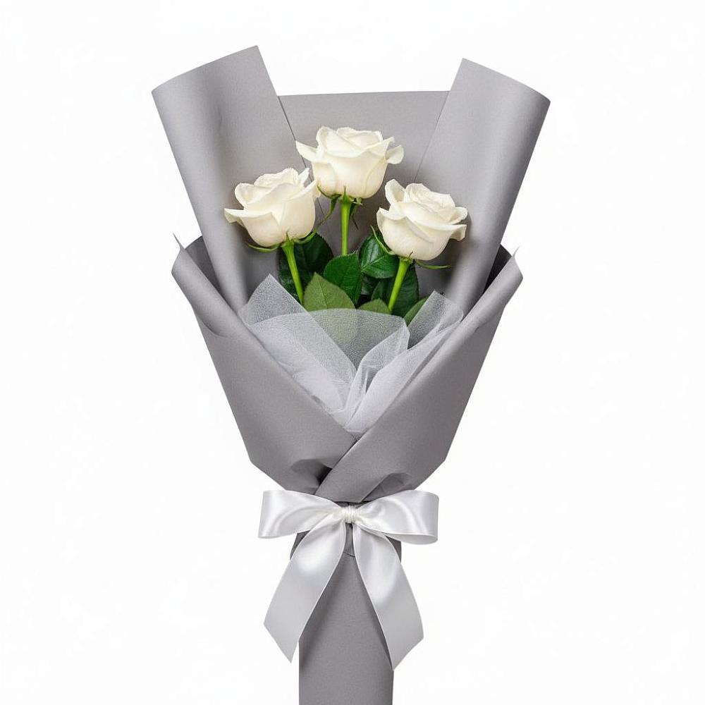 Букет 3 белые розы в Ирбейском