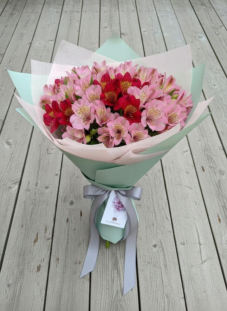 Букет цветов из: Альстромерии в Ирбейском