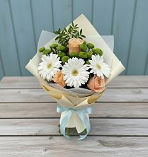 Букет цветов из:  Герберы, Розы и Хризантемы в Ирбейском