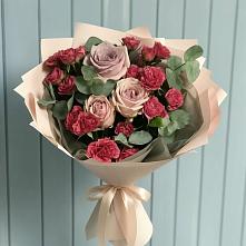 Букет цветов из:  Гвоздики и Розы в Ирбейском