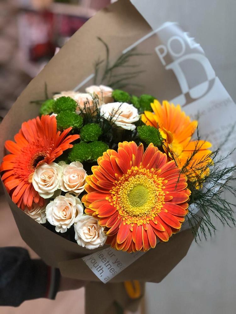 Букет цветов из: Герберы, Хризантемы и Розы в Ирбейском