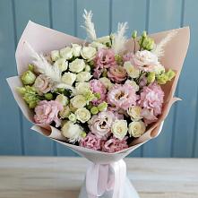 Букет цветов из:  Альстромерии и Розы в Ирбейском
