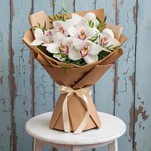 Букет цветов из:  Орхидеи и Розы #REPLACE_PRED# Ирбейском